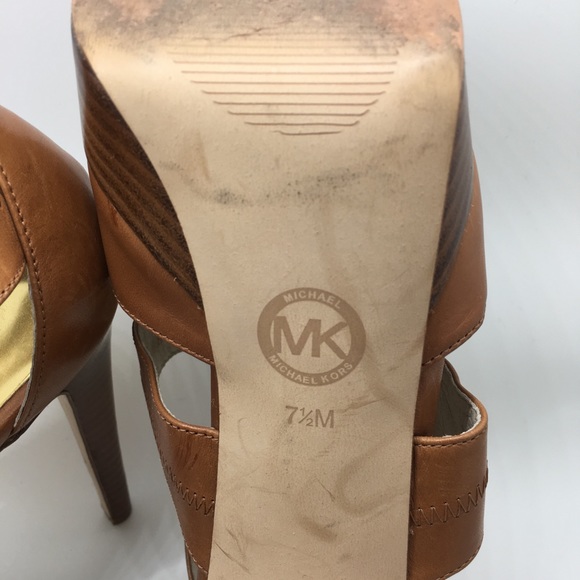 🎉Sale🎉Michael Kors Brown Leather Stiletto - Picture 7 of 8